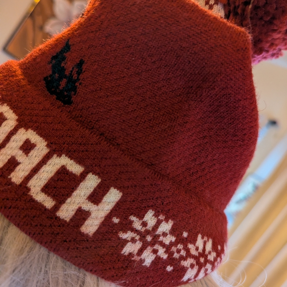 Coach X Peanuts Snoopy Limited Edition Beanie - Picture 4 of 7